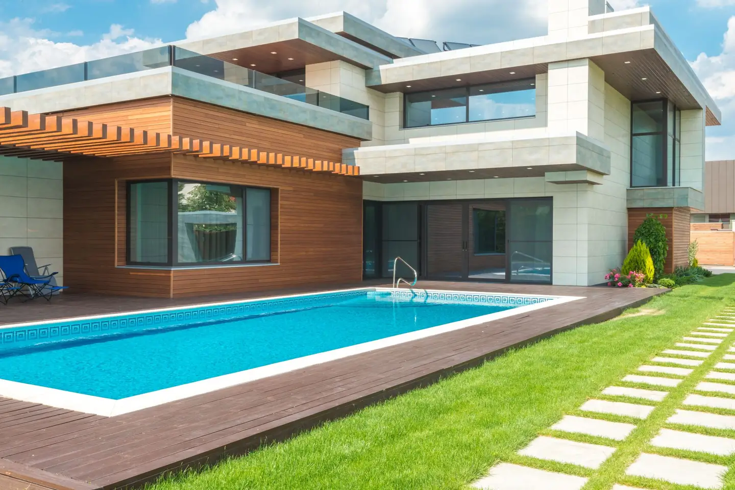 Swimming pool built in Glenfield Park, NSW
